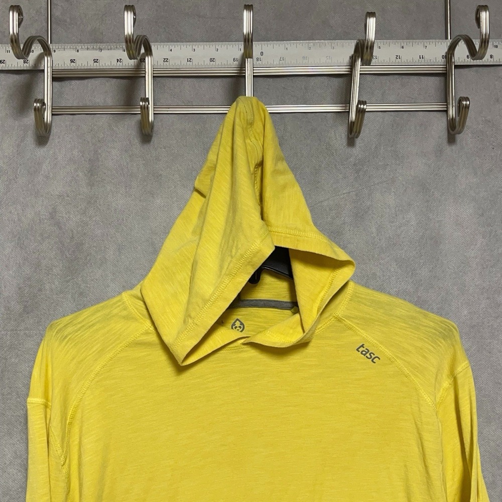 Tasc Hoodie Men L Bamboo Organic Cotton Performance Tech Lightweight Pullover